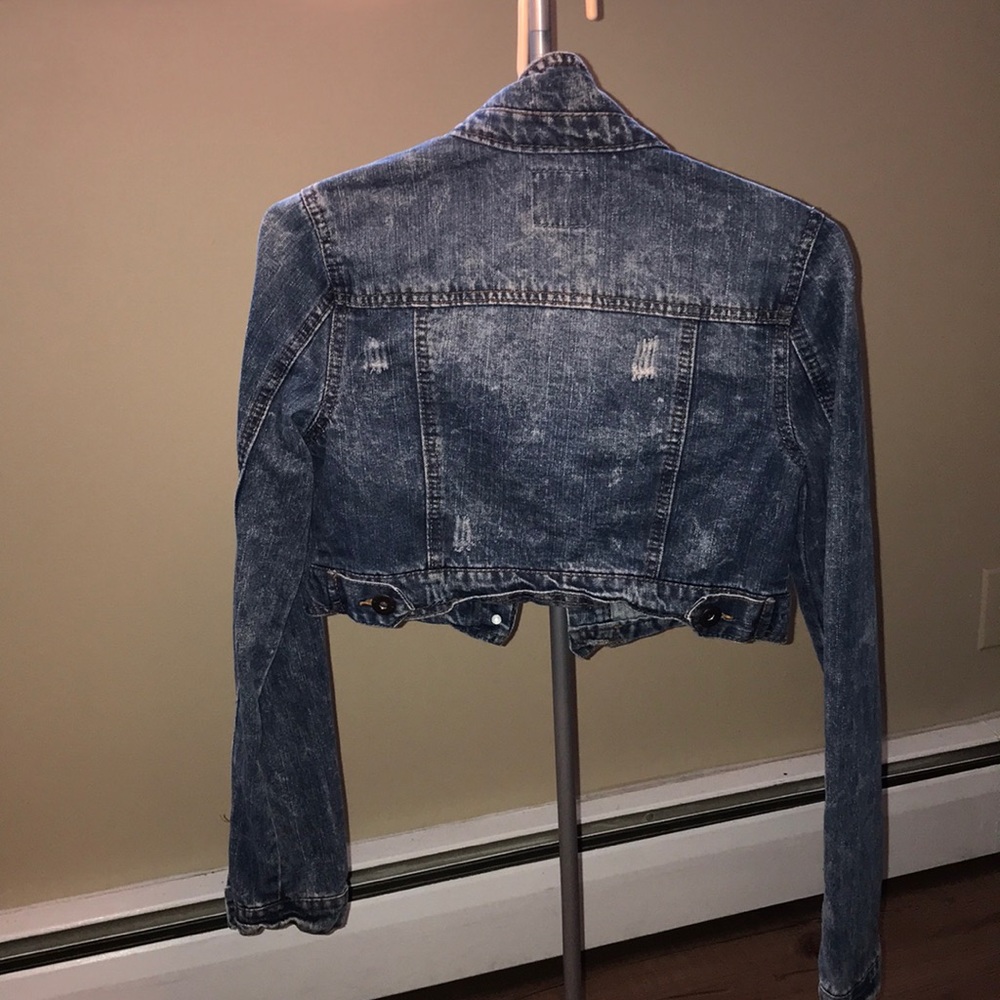 Jean jacket - Picture 2 of 4